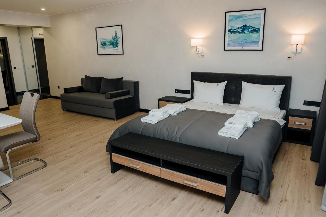 Westhills Cottage Town & Spa Bukovel Exterior photo